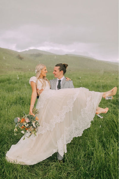 Real bride wearing a modern modest wedding dress, style Easton, is part of the LatterDayBride Collection, a Utah wedding dresses.