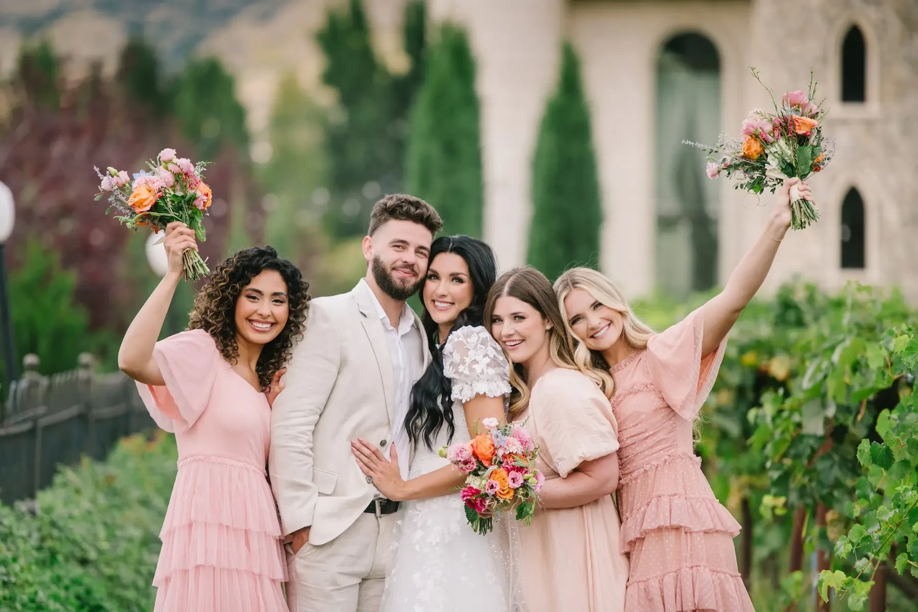 What to Wear to a Mormon Wedding Image