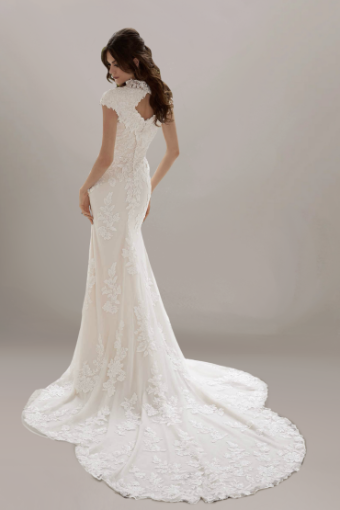 Fallon #8 Ivory thumbnail