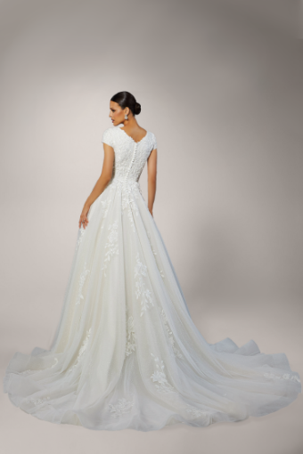 Brooklynn #5 White thumbnail