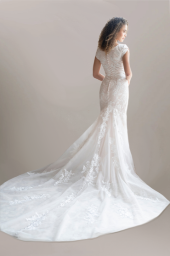 Carson #4 Almond/Ivory thumbnail