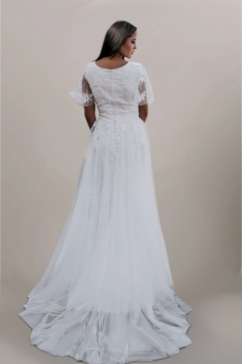 Nelly #4 Ivory thumbnail