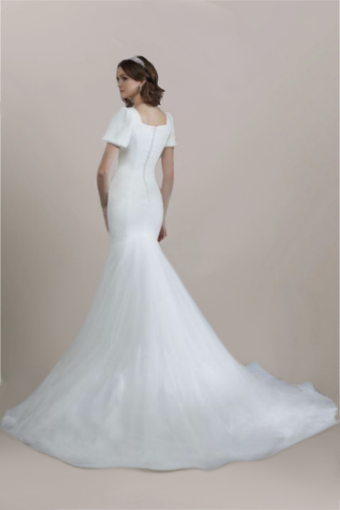 Louise #4 Ivory thumbnail