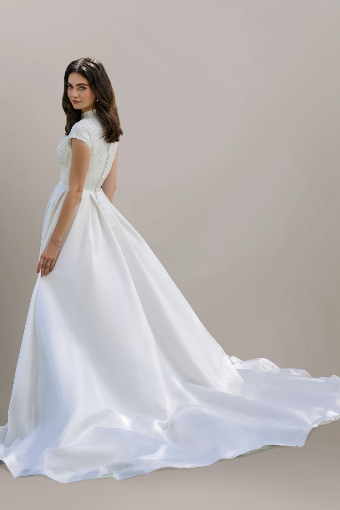 Nala #4 Ivory thumbnail