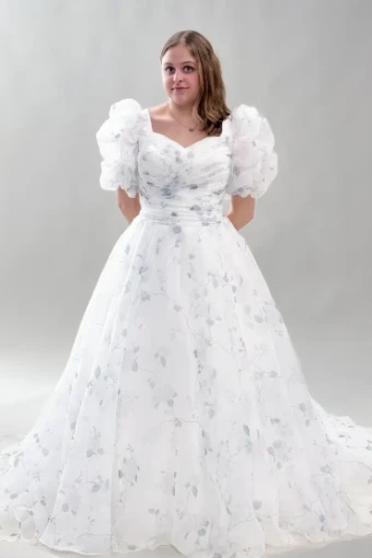 Akierra #6 Ivory Multi thumbnail