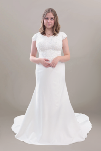 Bianca (w/o lace train) #3 Ivory thumbnail