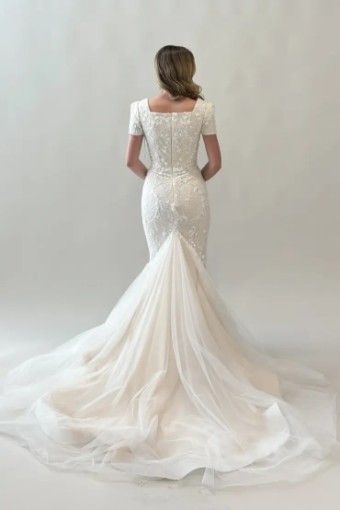 Desirae -Exclusive Collection #1 Ivory-Blush thumbnail