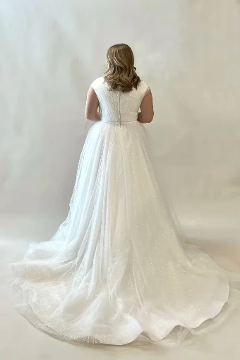 Malone #4 Ivory thumbnail