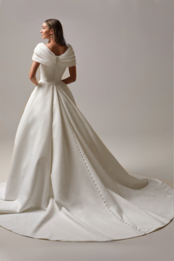 Stormy - LOAN SAMPLE #14 Ivory thumbnail