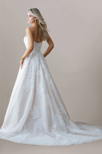 Sawyer #2 Champagne/Ivory thumbnail