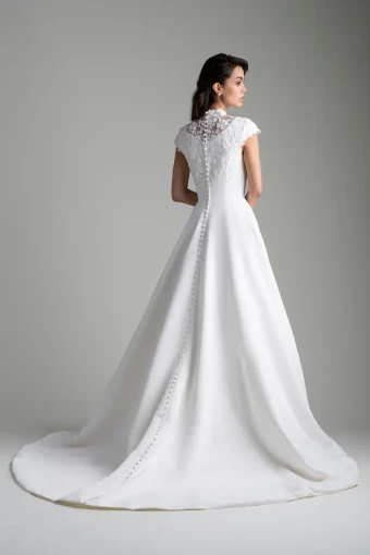 Sapphire #7 Ivory thumbnail