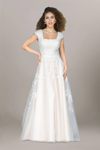 Preslee #6 Champagne/Ivory thumbnail