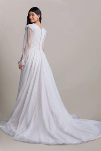Evelina #1 All Ivory (Ivory Illusion) thumbnail