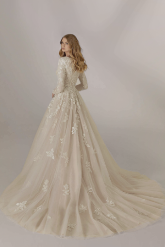Sabrina #1 Champagne/Ivory thumbnail