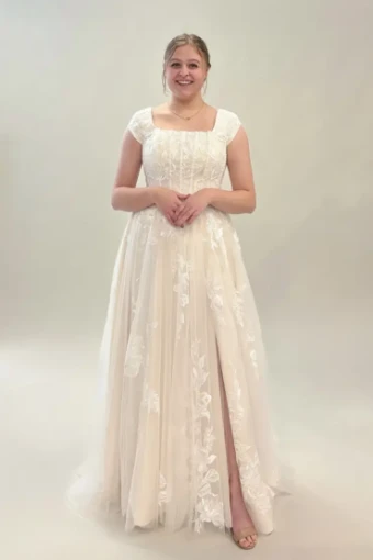 Anders #2 Ivory/Nude/Ivory thumbnail