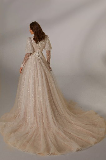 Lake #7 Champagne/Ivory thumbnail