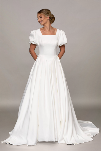 Corinne #0 default Milk thumbnail