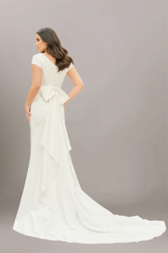 Shaye #2 Ivory thumbnail