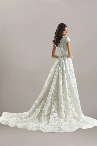 Virginia #4 Champagne/Ivory thumbnail