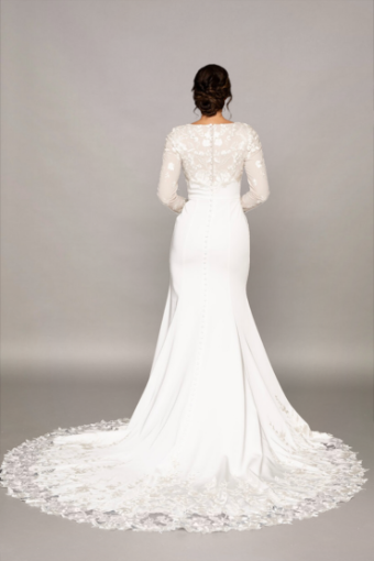 McCoy (w/o lace on train) #4 Ivory thumbnail