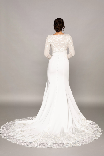 McCoy (w/o lace on train) #4 Ivory thumbnail