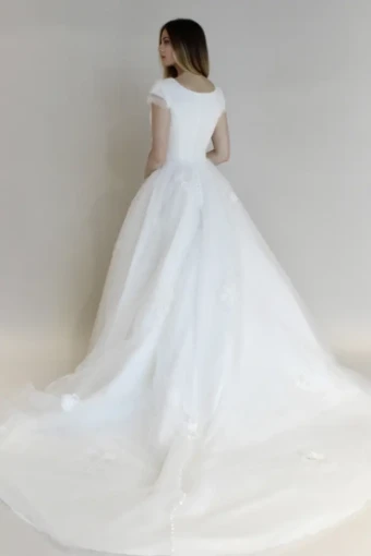 Keayra - one of a kind #1 default Ivory thumbnail