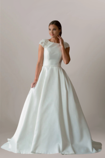 Kaysha #4 Ivory thumbnail