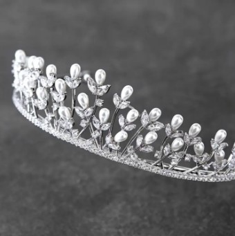 643 #1 Ivory/Silver thumbnail