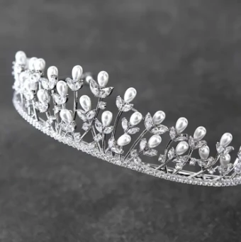 643 #1 Ivory/Silver thumbnail
