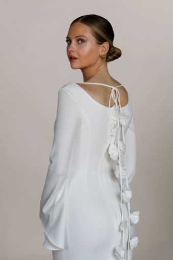 Adrielle #4 Ivory thumbnail