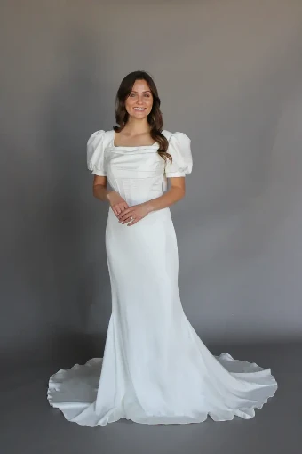Janette #6 Ivory thumbnail