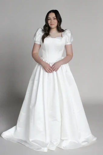 Amina #3 Diamond White thumbnail