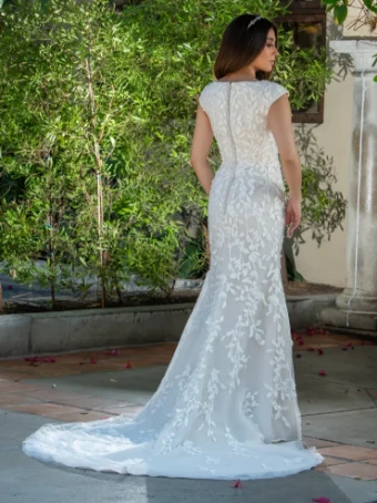 Riviera #4 Ivory thumbnail