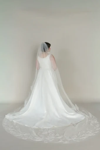 204 #0 default Ivory thumbnail