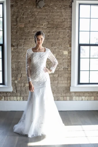 Dalton #3 Ivory thumbnail