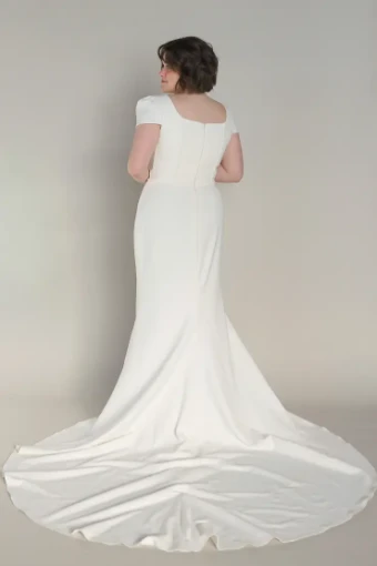 Pierce - Exclusive Collection #1 All Ivory thumbnail