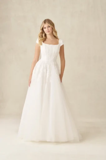 Krystal #8 Ivory thumbnail