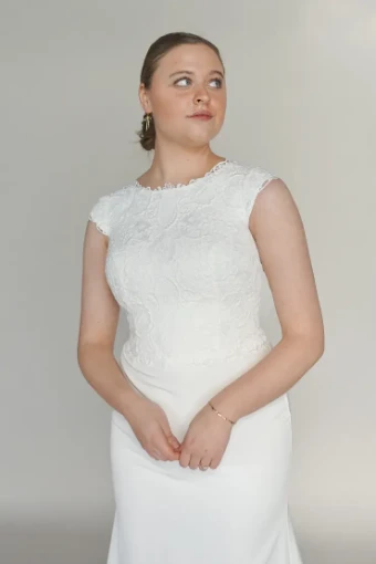 Katia #2 Ivory thumbnail