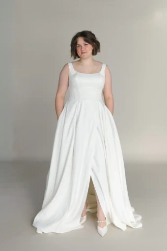 NM #18 Ivory thumbnail