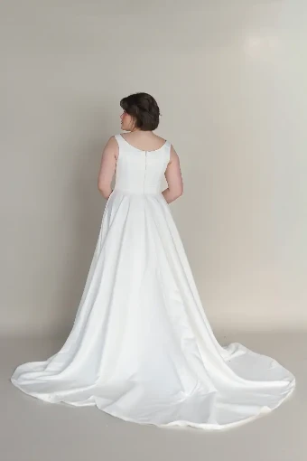 NM #26 Ivory thumbnail