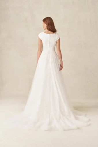 Kimmy #4 Ivory thumbnail