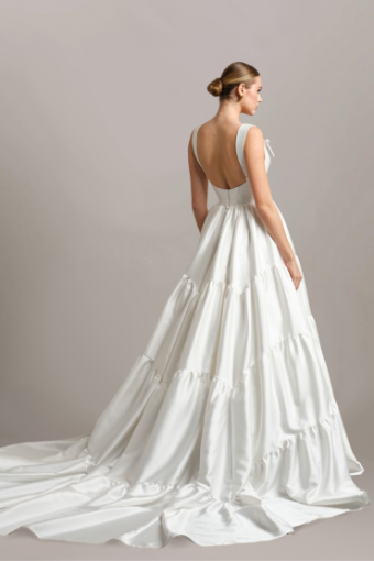 Giselle #2 All Ivory thumbnail