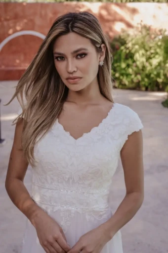 Amalia #1 Ivory thumbnail