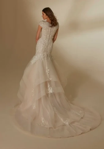 Freya #1 Champagne/Ivory thumbnail