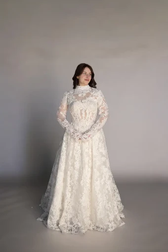 Regina #10 Ivory/Nude thumbnail