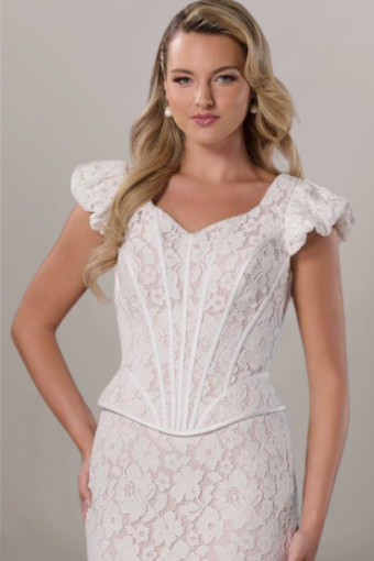 Susannah #16 Ivory/French Lilac thumbnail