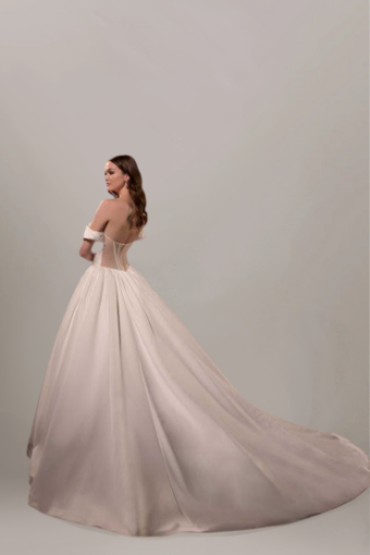 Freida #2 Ivory thumbnail