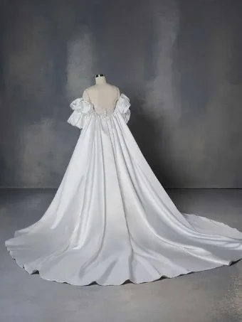 864 cape #1 default Ivory thumbnail