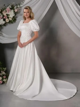 Lynnae #0 default Ivory thumbnail