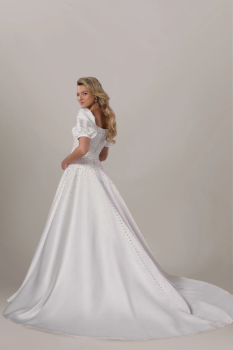 Lynnae #6 Ivory thumbnail